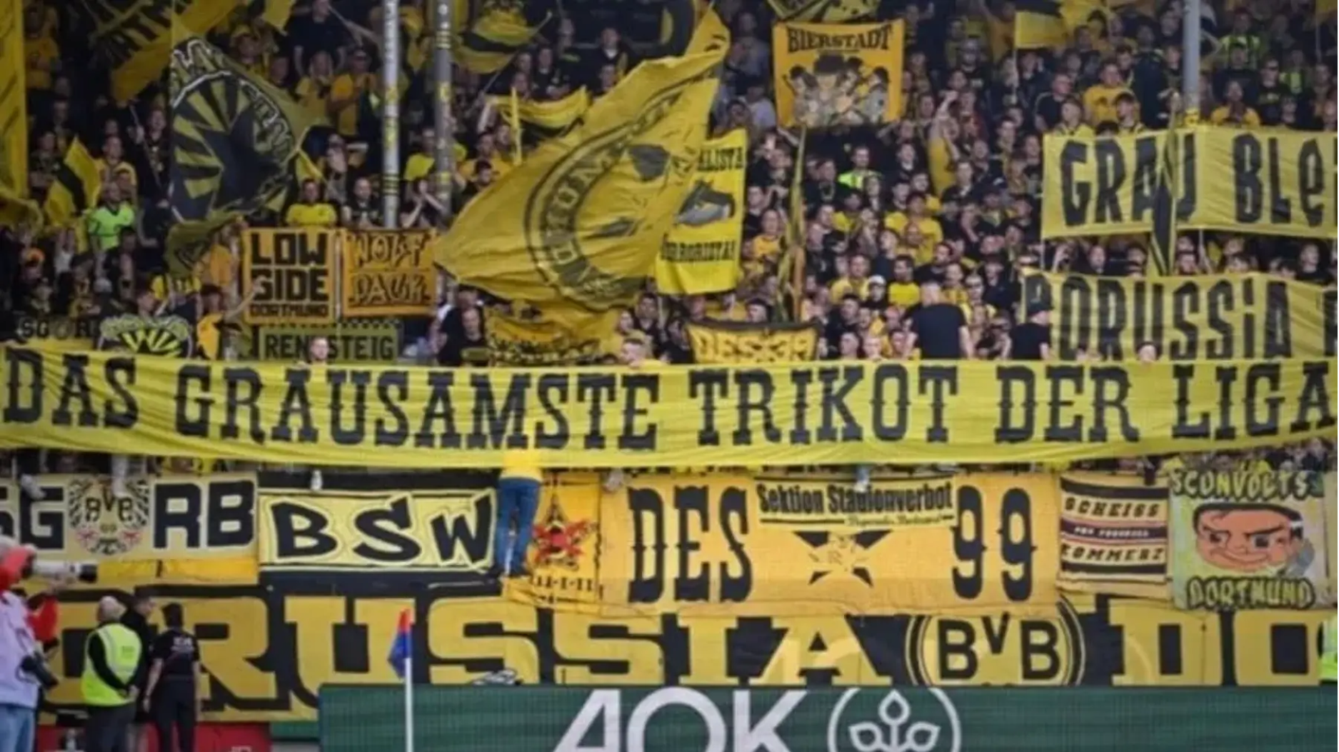 EL ENOJO DE LOS HINCHAS DEL BORUSSIA DORTMUND