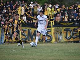 Racing se recuperó a tiempo y se trajo un resultado abierto ante Deportivo Norte.