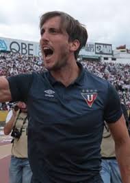 Luis Zubeldía se sometió a una cirugía cardíaca y enfrenta una recuperación más larga de lo esperado.