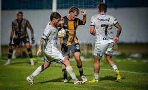 Racing avanzó a la final del Grupo Bs As - Pampeana Sur tras imponerse en los penales.