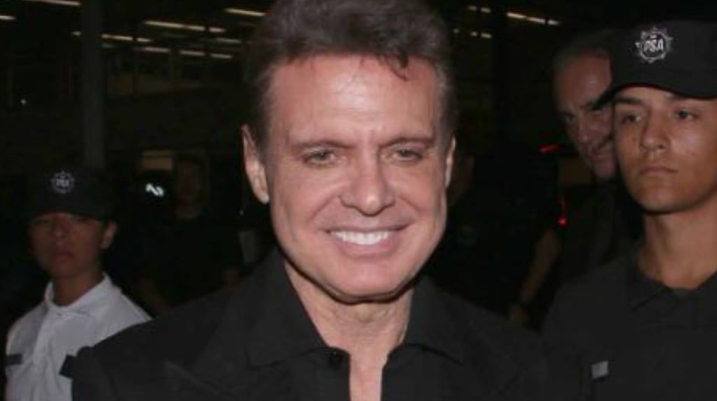 Desde México aseguran que Luis Miguel fue internado de urgencia.