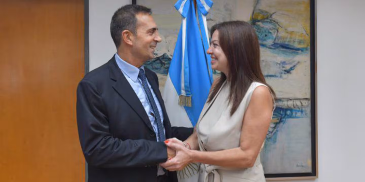 EL GOBIERNO HOMOLOGÓ 19 ACUERDOS COLECTIVOS ENTRE SINDICATOS Y EMPRESAS.